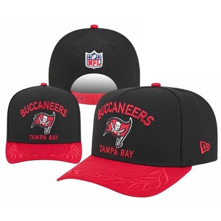 Tampa Bay Buccaneers Adjustable Hat